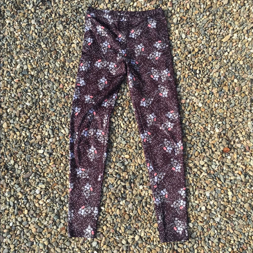 live the process floral leggings--medium